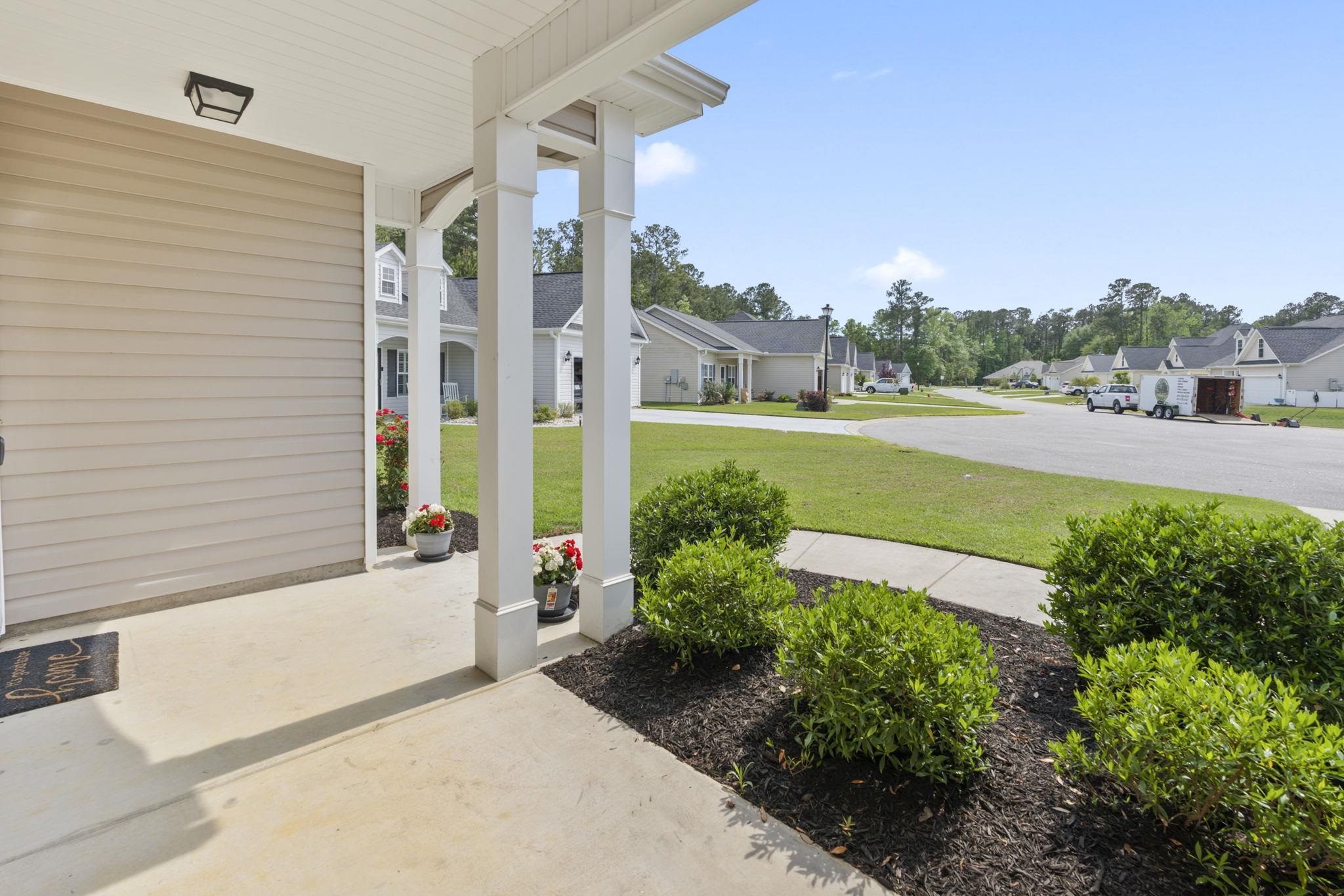 532 Whiddy Loop Conway, SC 29526 - Photo 3 of 38