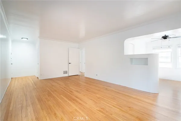 $3,000 | 265 North Swall Drive, Beverly Hills, CA 90211