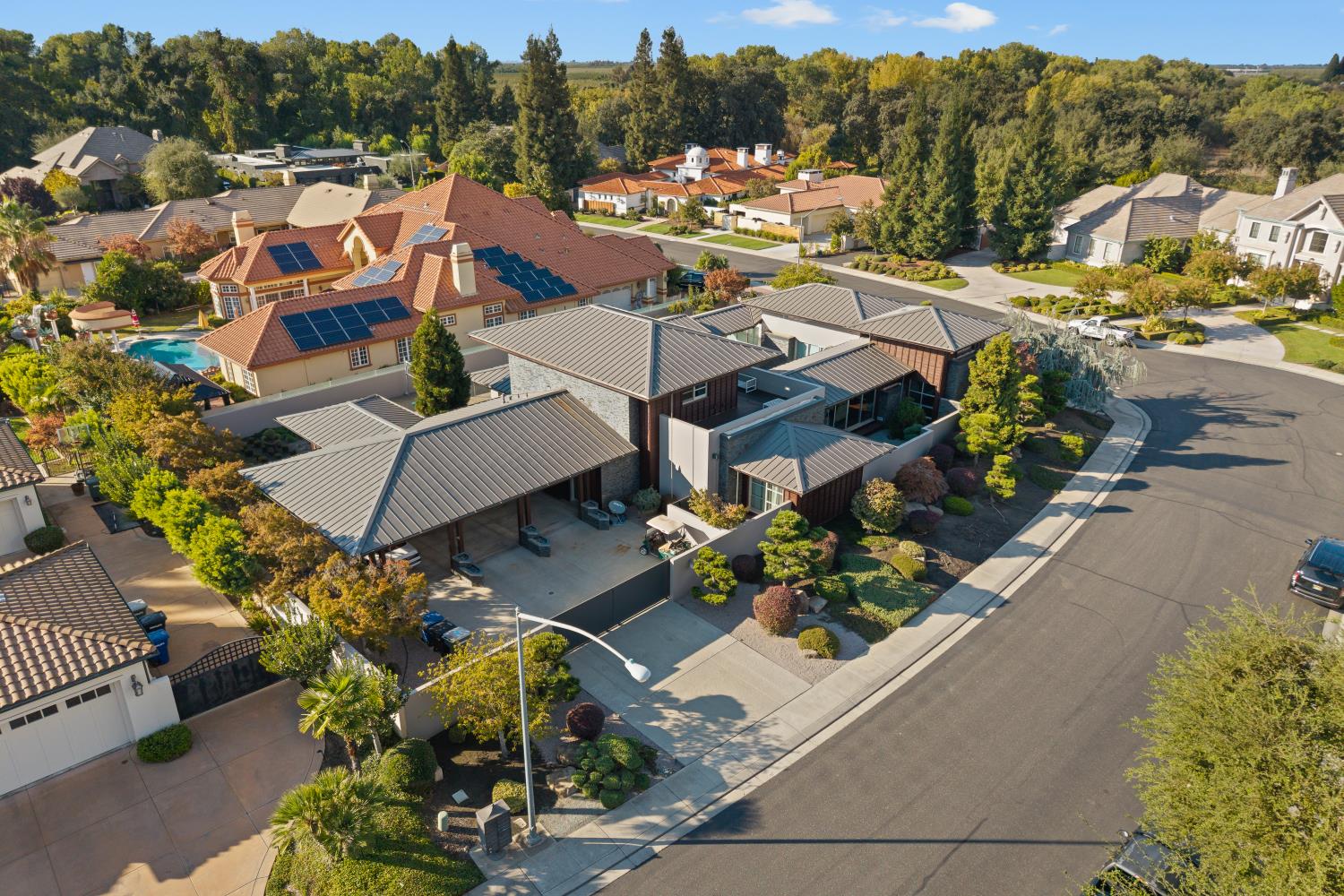 7434 River Nine Drive Modesto, CA 95356 - Photo 3 of 56