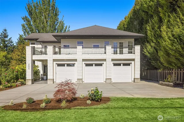 $2,095,000 | 8604 Northeast 124th Street, Kirkland, WA 98034