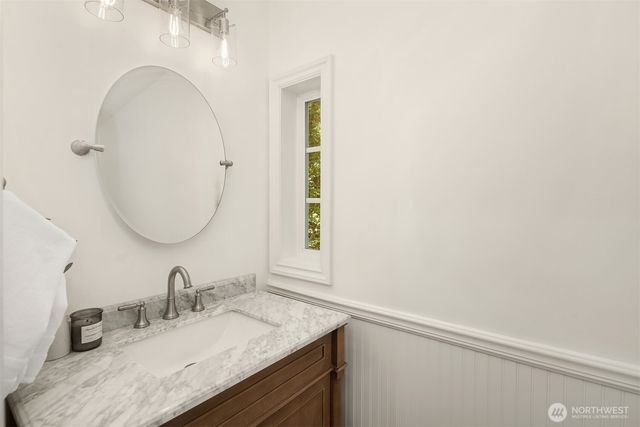 $2,095,000 | 8604 Northeast 124th Street, Kirkland, WA 98034