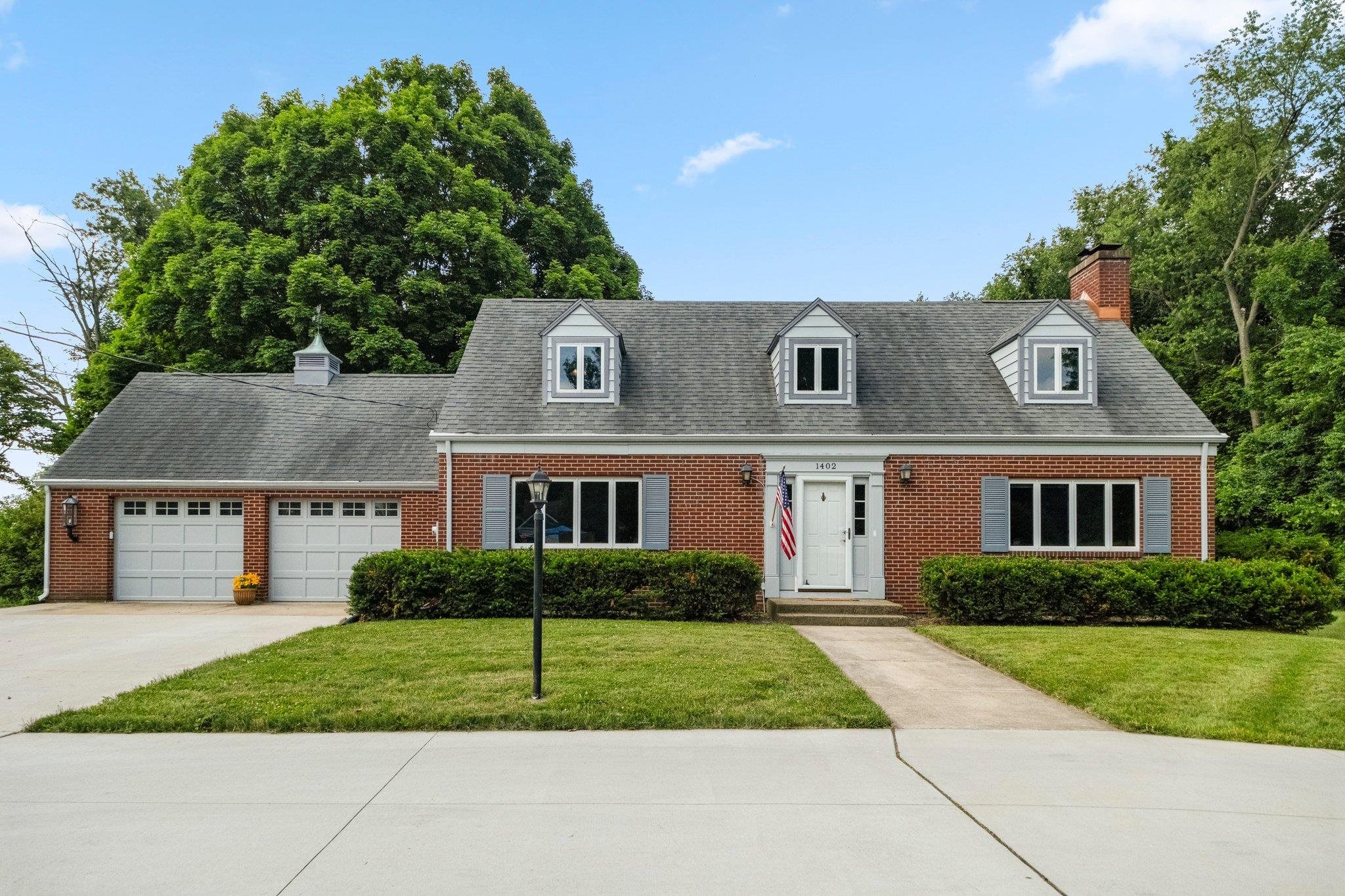 1402 Jackson Road South Bend, IN 46614 - Photo 1 of 35 Gallery Image 1