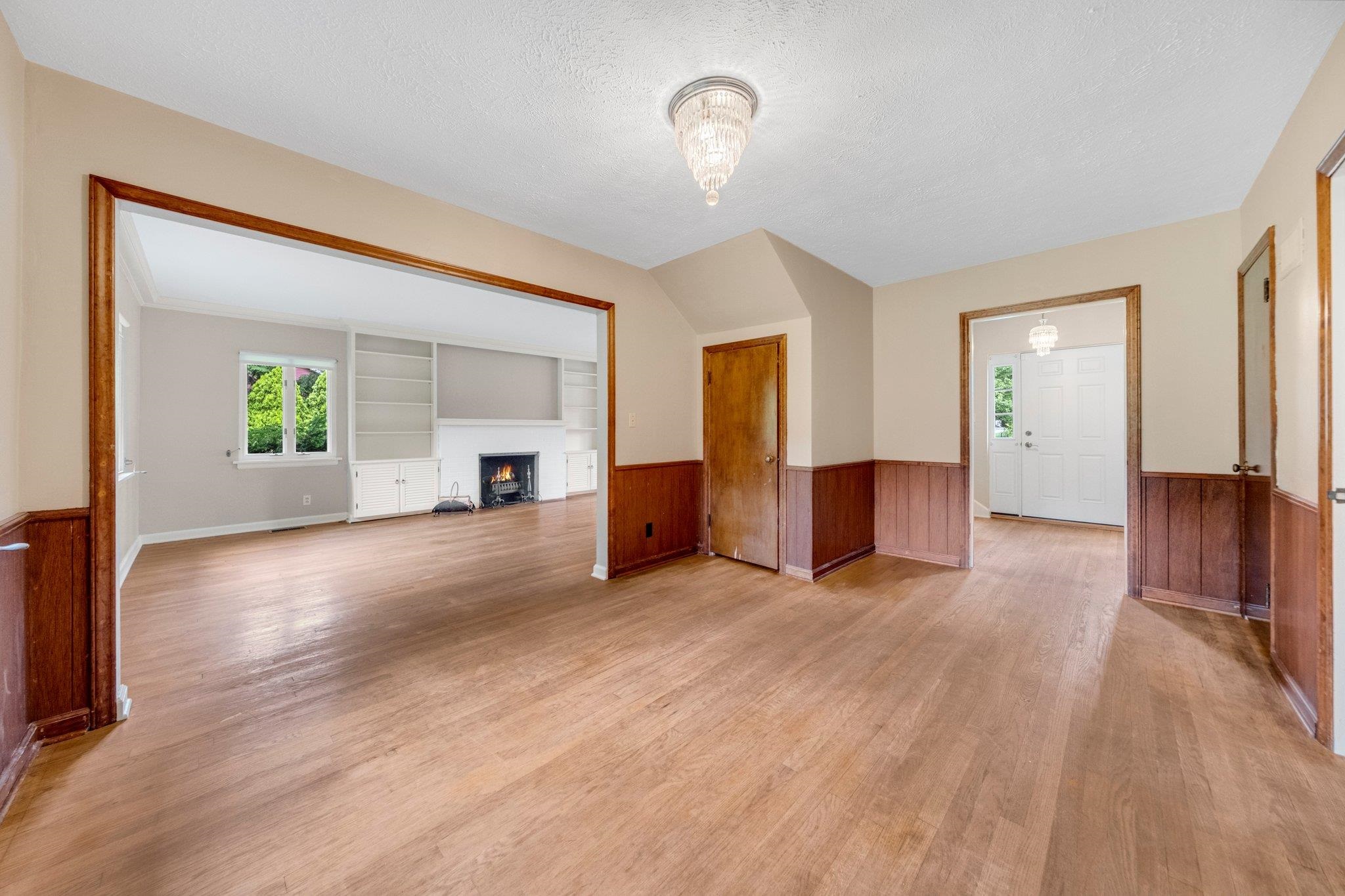 1402 Jackson Road South Bend, IN 46614 - Photo 12 of 35 Gallery Image 12