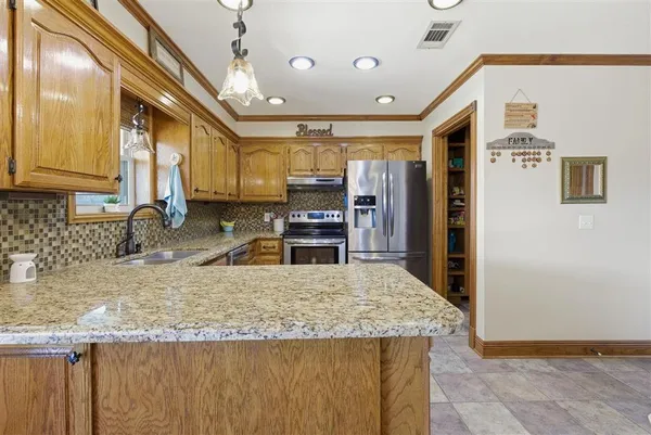 $379,500 | 1895 North Borel Drive, Lake Charles, LA 70611