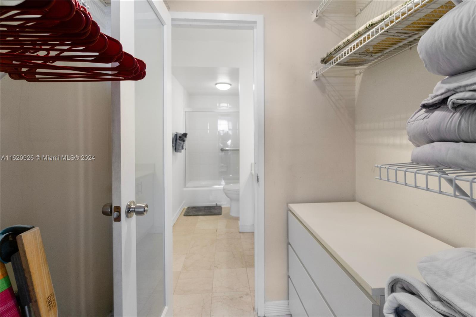 100 Lincoln Road, Unit 820 Miami Beach, FL 33139 - Photo 12 of 20 a view of bathroom
