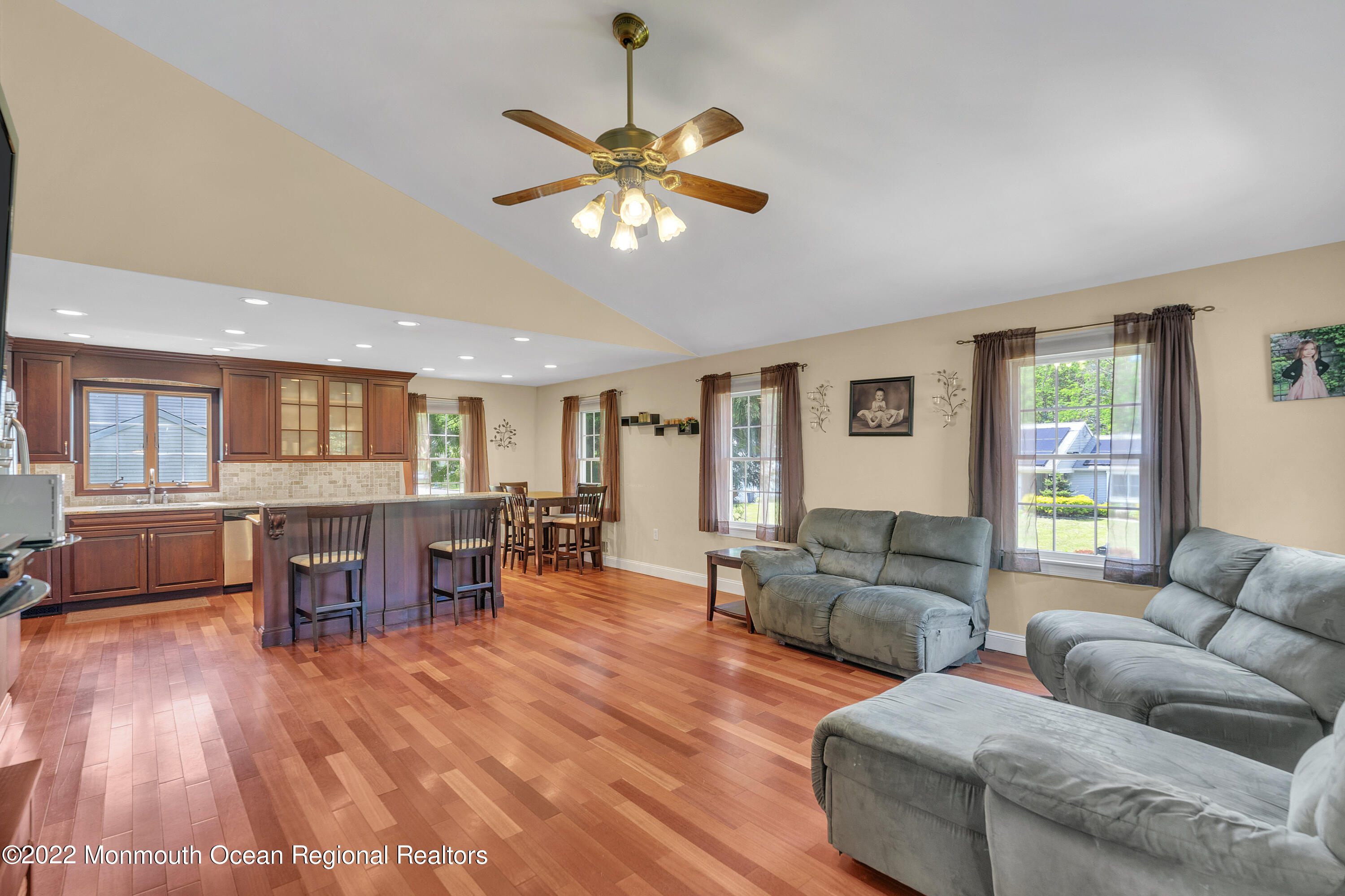 132 Johnathan Road Manchester Township, NJ 08759 - Photo 7 of 28 017_dsc00051