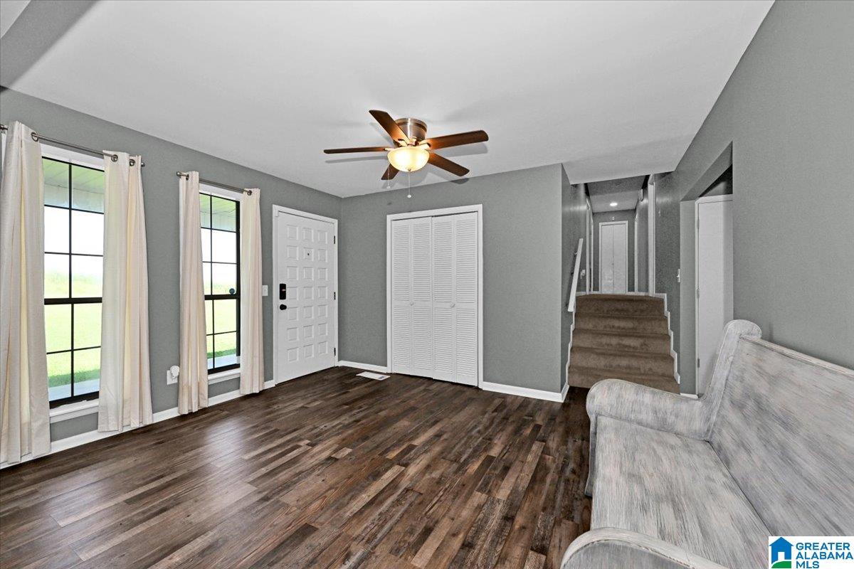5566 Holly Pond Road Baileyton, AL 35019 - Photo 3 of 32 Gallery Image 3