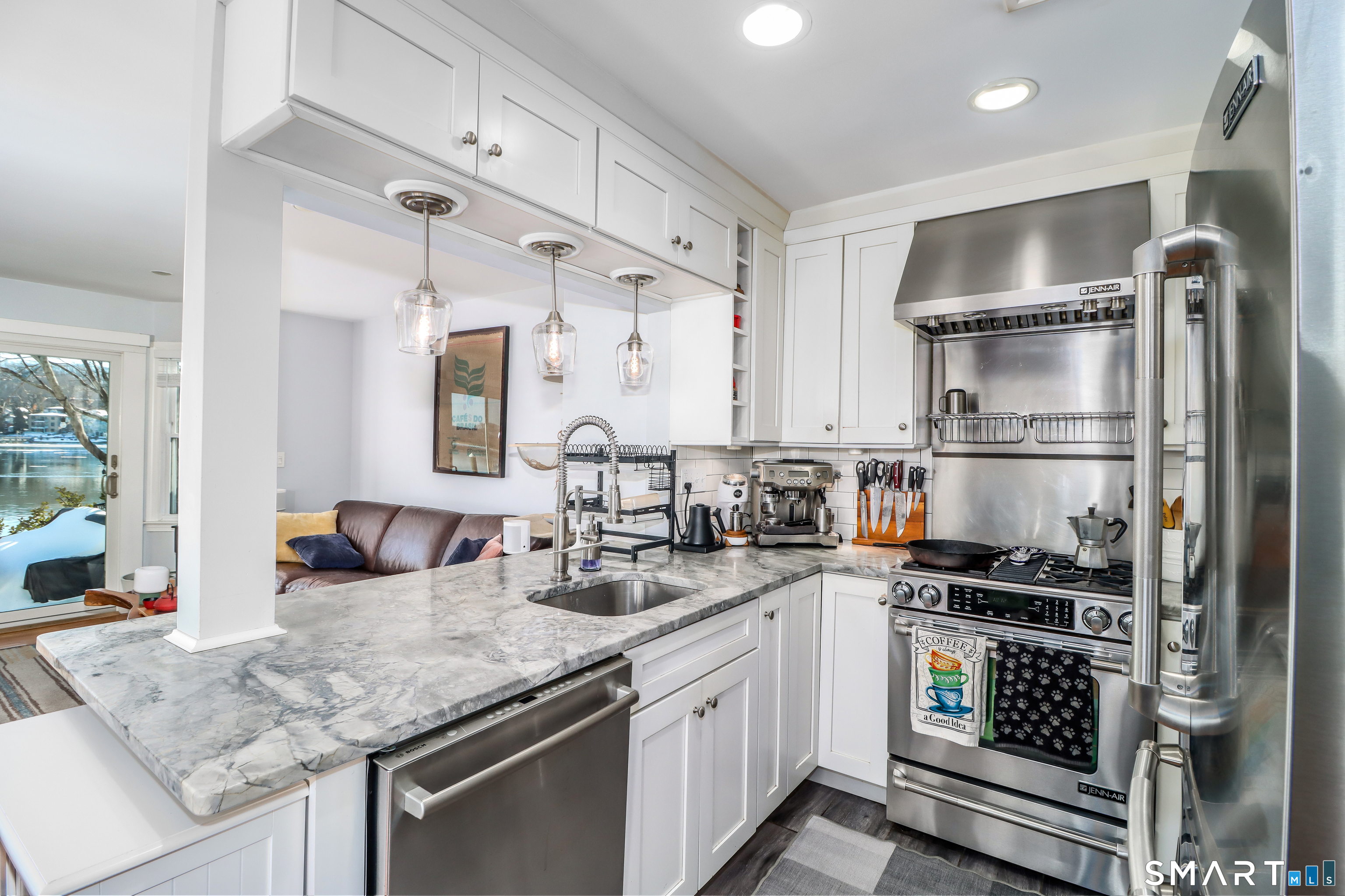 225 Front Street, Unit 1 New Haven, CT 06513 - Photo 5 of 27