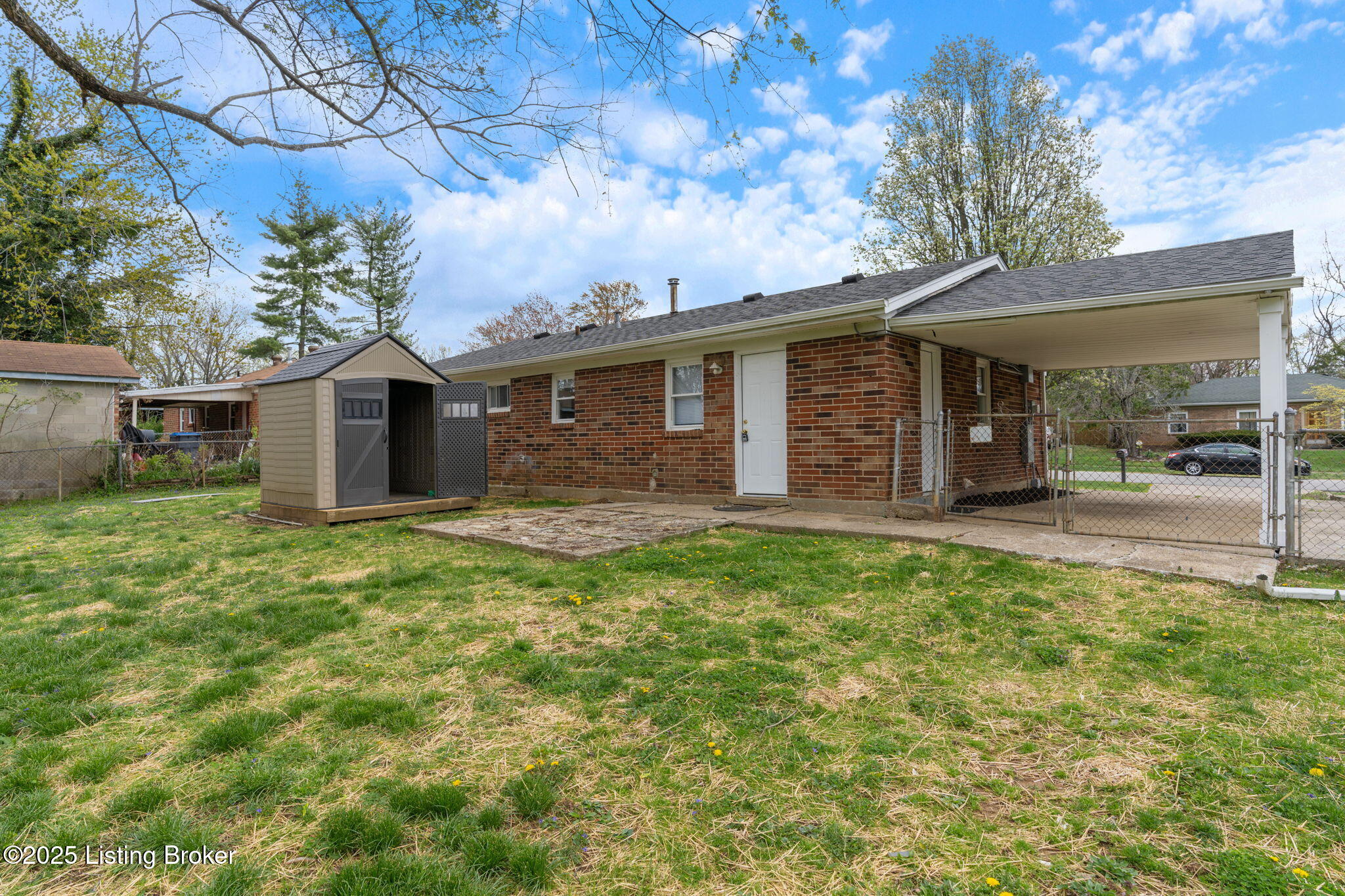 7804 Rochelle Road Louisville, KY 40228 - Photo 28 of 29 7804 Rochelle Rd-7