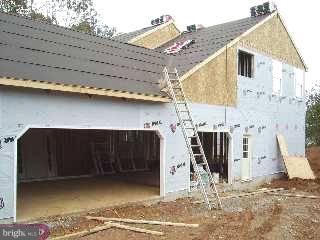 561 Country Club Road Coatesville, PA 19320 - Photo 4 of 6 Gallery Image 4