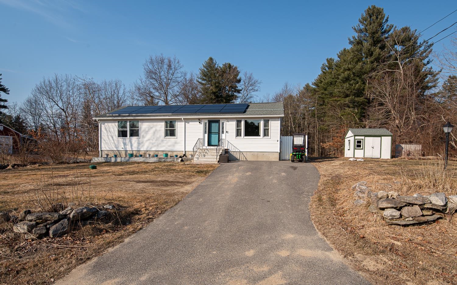 114 Wiley Hill Road Londonderry, NH 03053 - Photo 1 of 34 Gallery Image 1