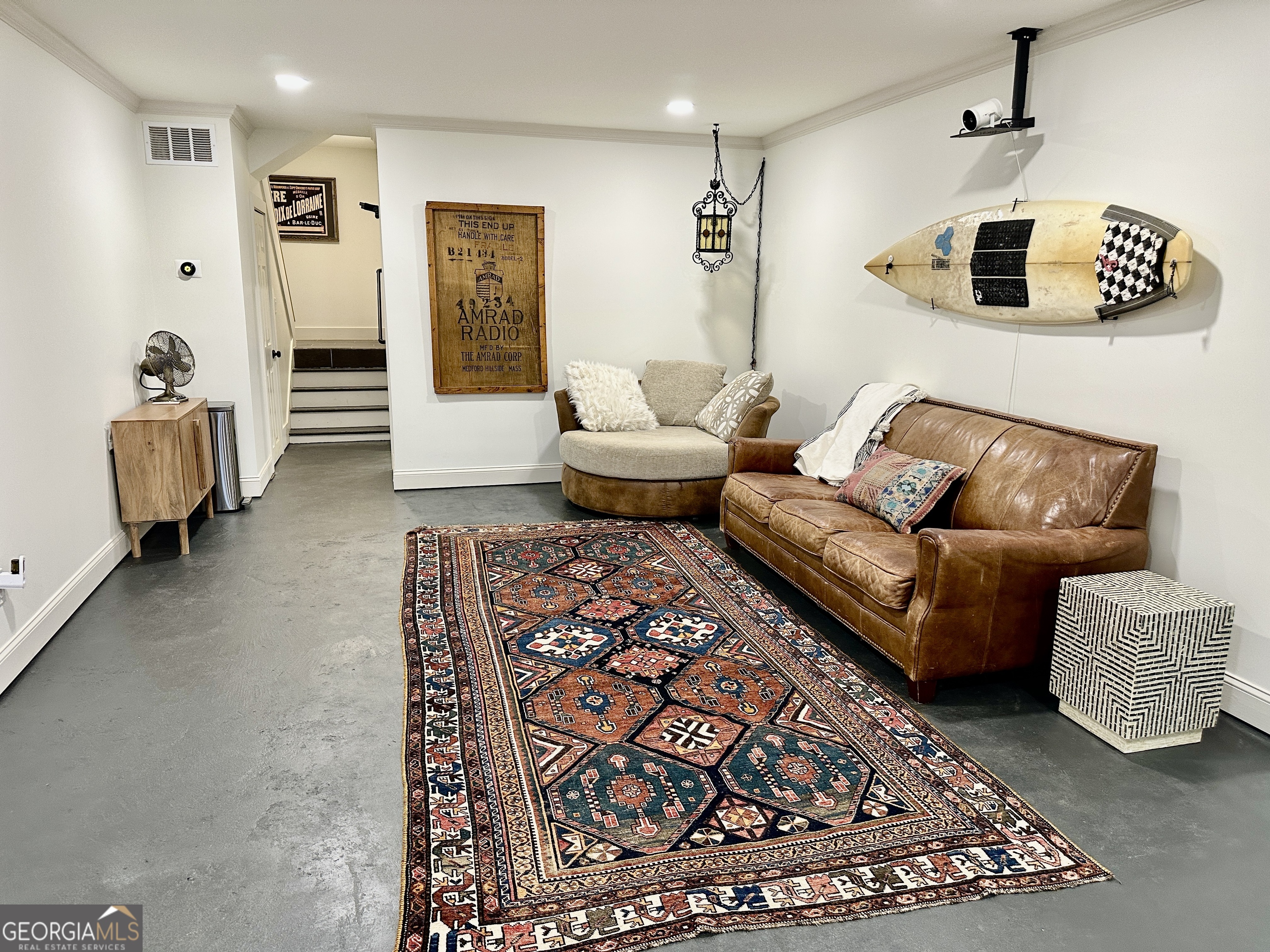 775 Ridgewood Avenue Gainesville, GA 30501 - Photo 45 of 77 a living room with furniture and a couch