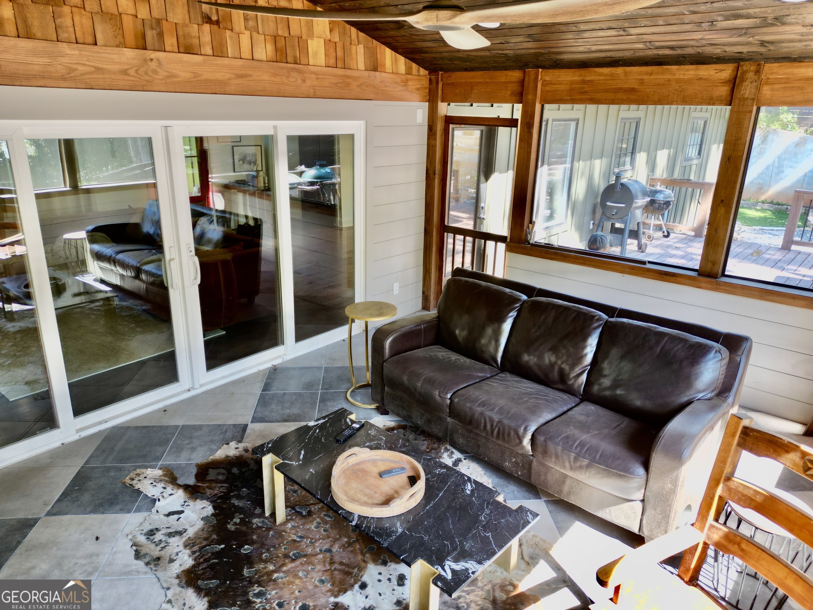 775 Ridgewood Avenue Gainesville, GA 30501 - Photo 46 of 77 a living room with furniture and a window