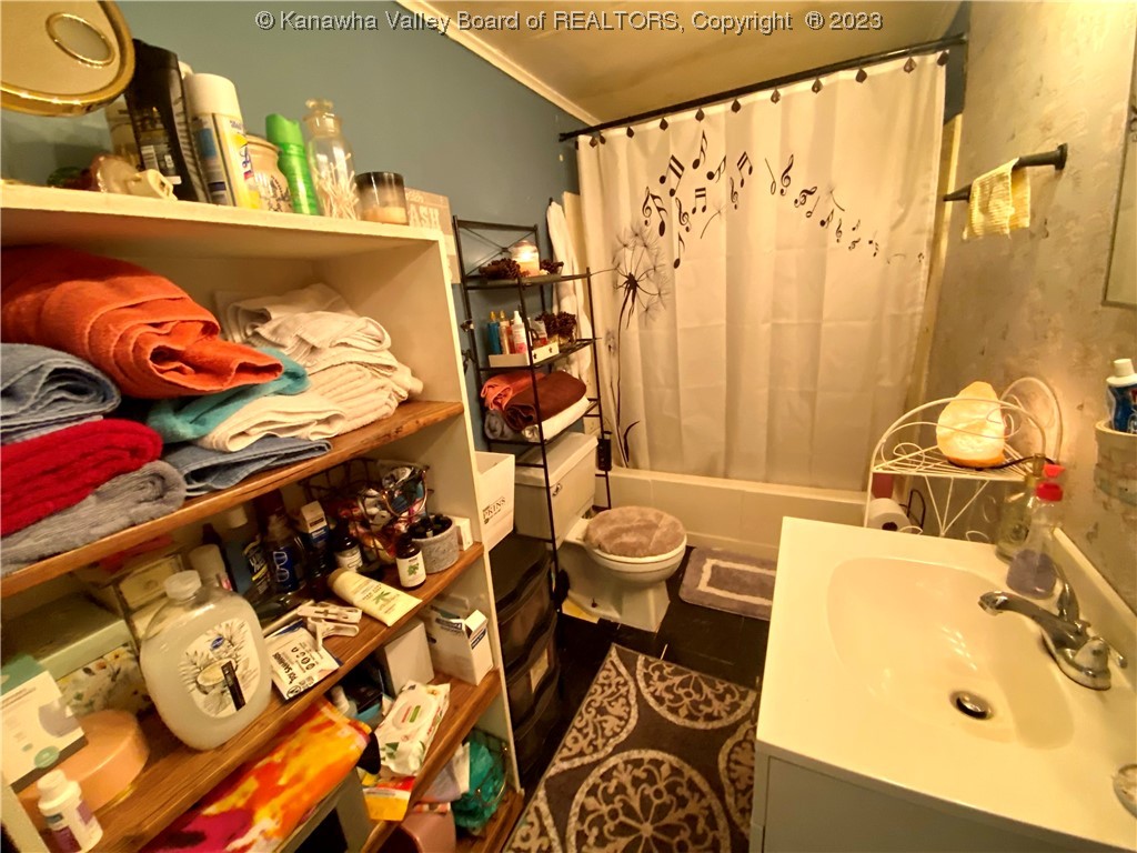 815 Chapel Heights Elkview, WV 25071 - Photo 11 of 14 Gallery Image 11