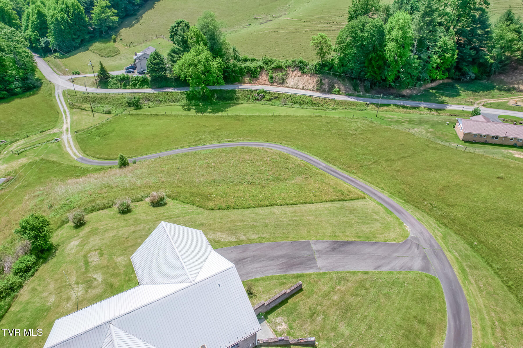 1044 Waters Road Laurel Bloomery, TN 37680 - Photo 60 of 72 1044 Waters Rd-62