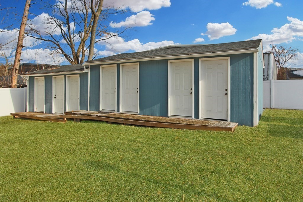 656 High Street, Unit 206 Clinton, MA 01510 - Photo 30 of 30 Gallery Image 30