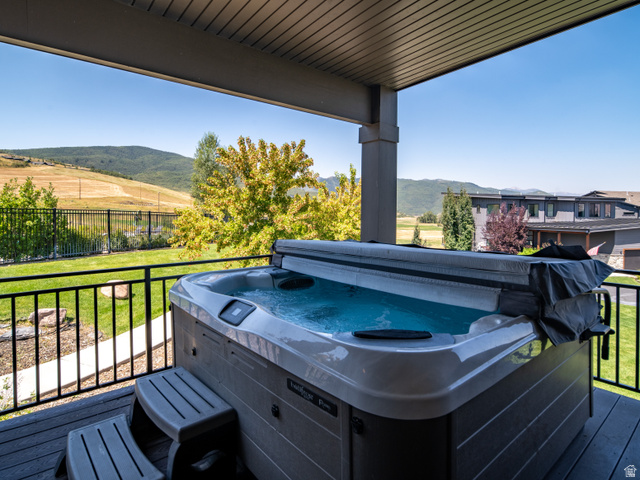819 South Mallory Loop, Unit 9 Huntsville, UT 84317 - Photo 15 of 45