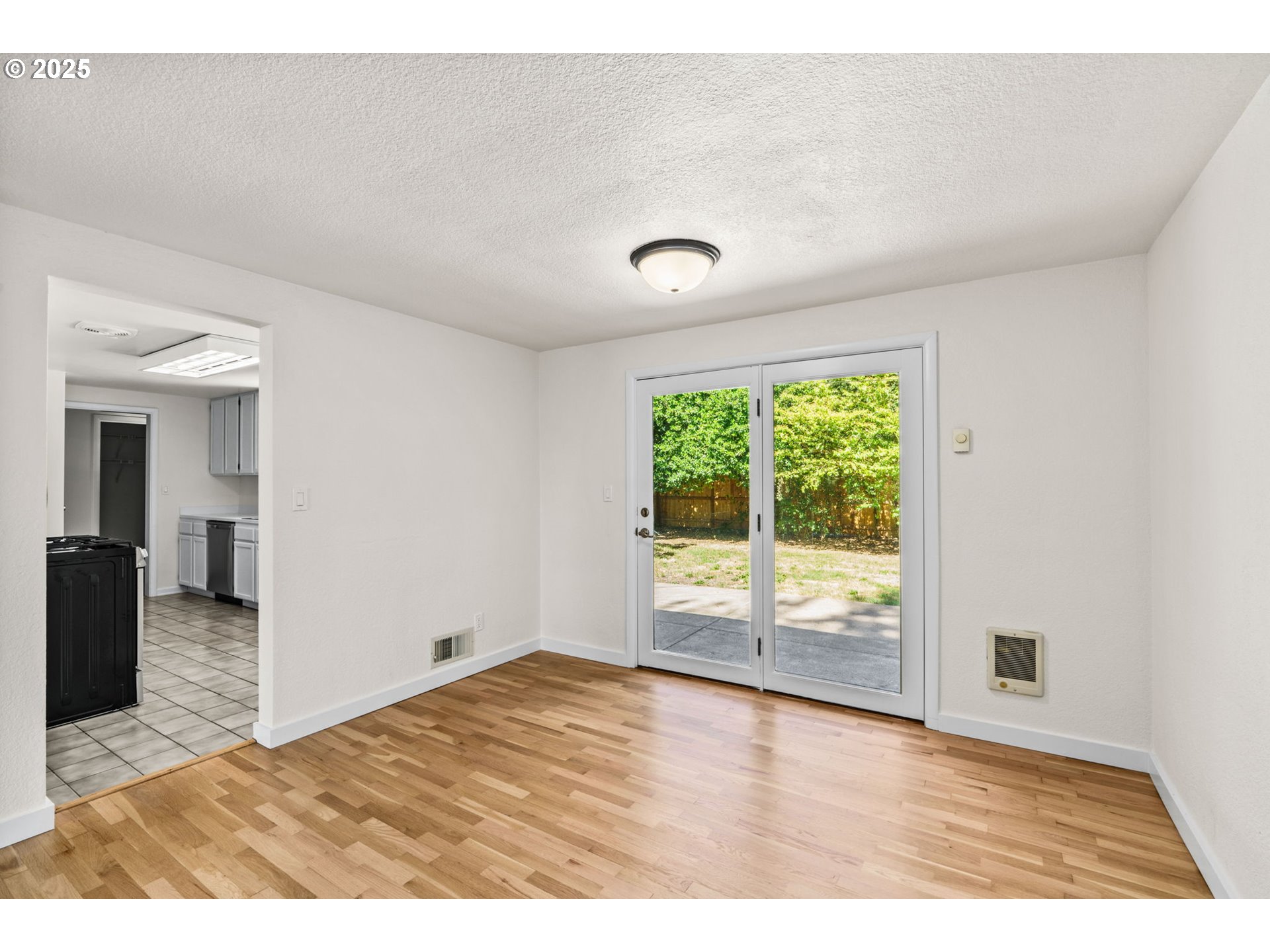 1669 Ridgefield Street Eugene, OR 97404 - Photo 6 of 30 Gallery Image 6