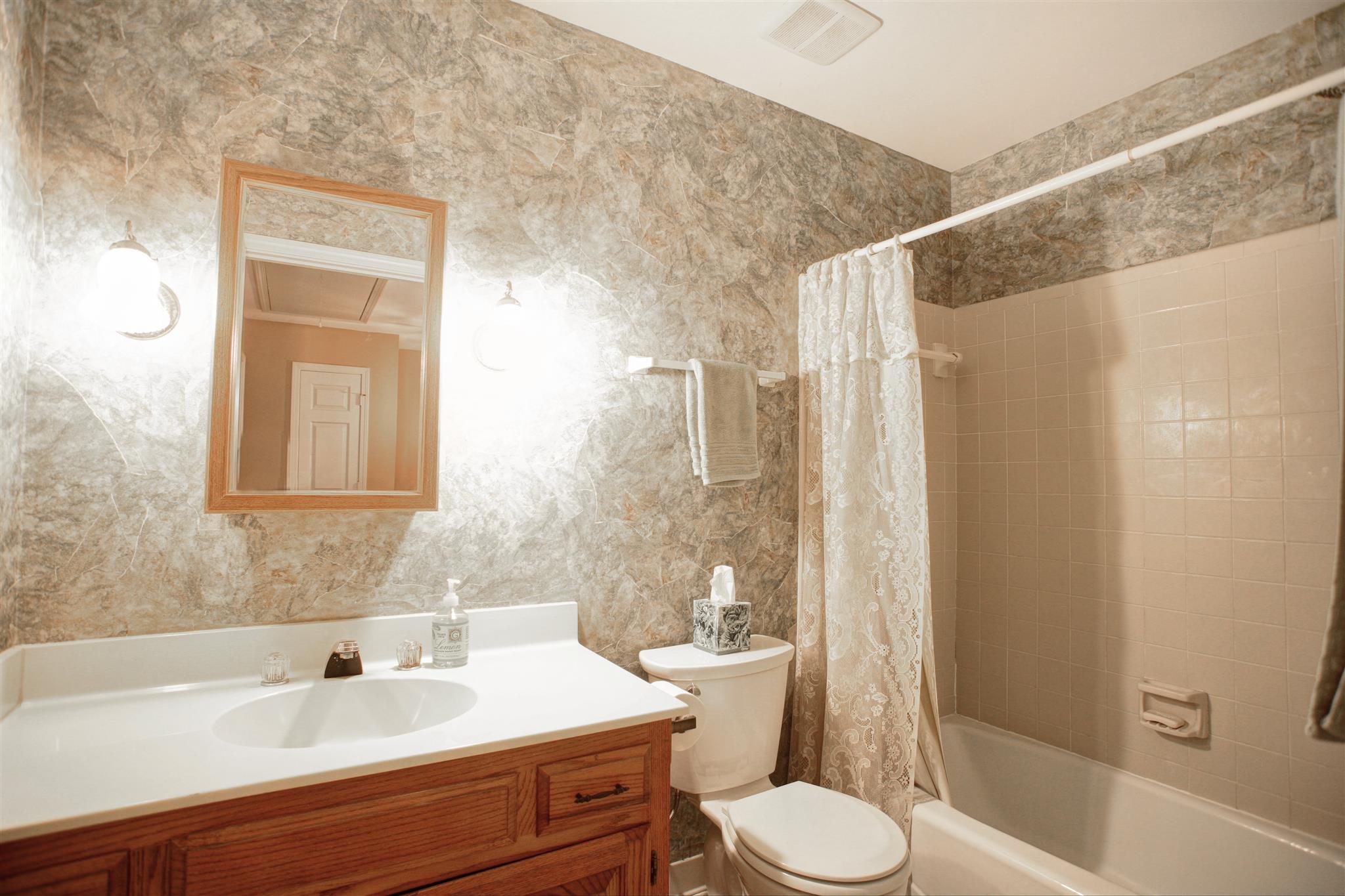 1115 Blue Springs Road Franklin, TN 37069 - Photo 14 of 17 Gallery Image 14