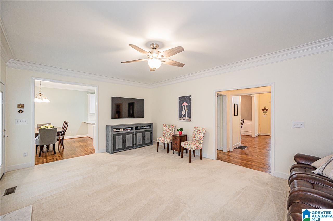 152 Silverleaf Drive Pelham, AL 35124 - Photo 15 of 38