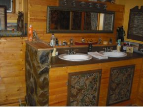 9100 Forest Lake Road Montrose, PA 18801 - Photo 3 of 6 Gallery Image 3