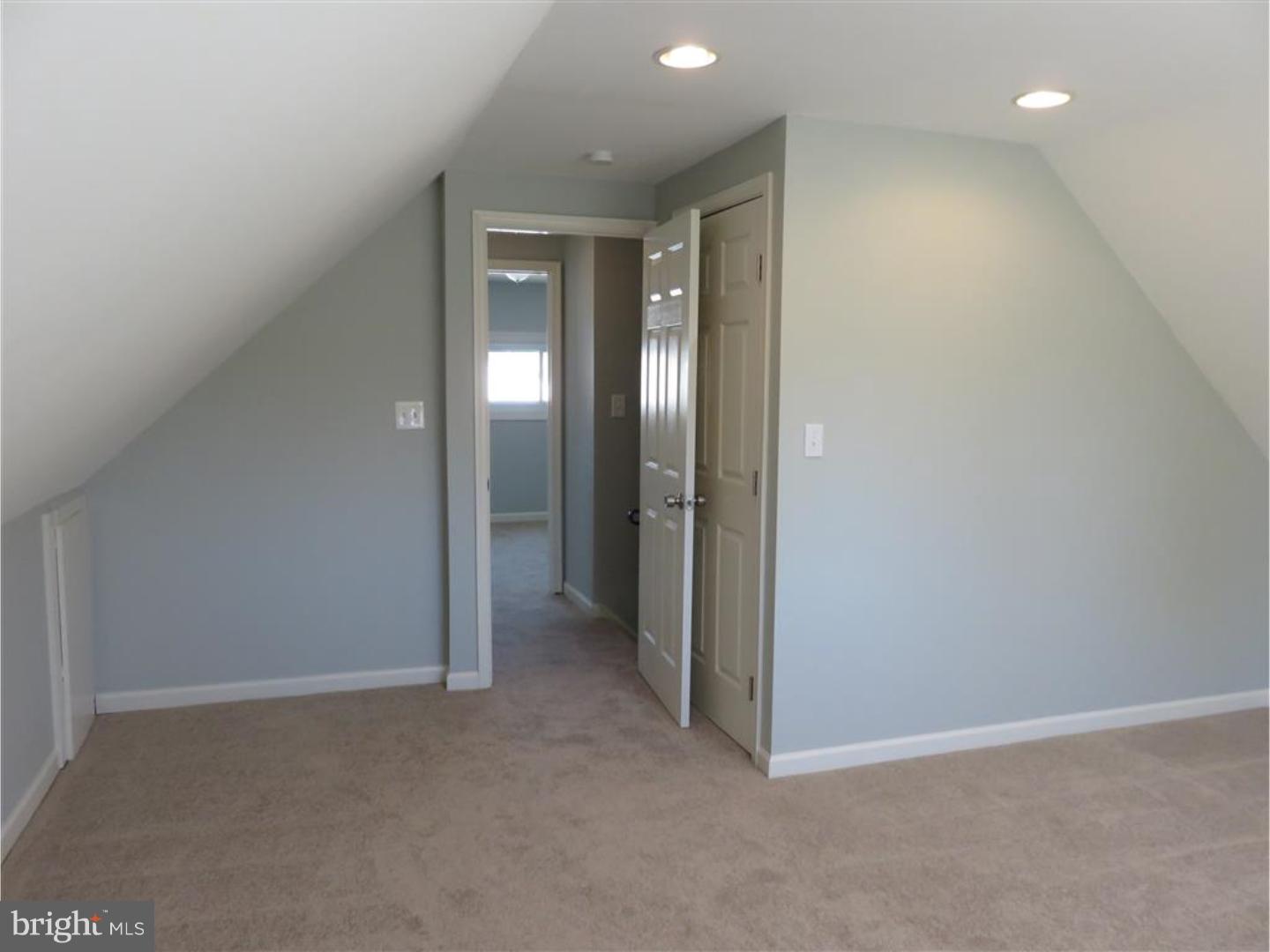 62 Upland Road Levittown, PA 19056 - Photo 11 of 12 Gallery Image 11