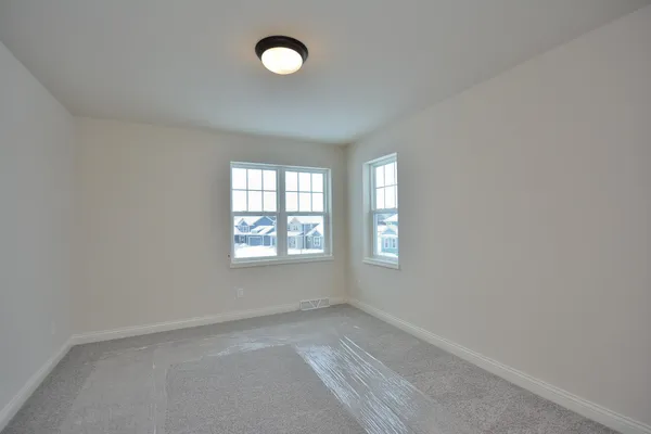 $864,900 | 8191 Skylark Court, Mequon, WI 53097