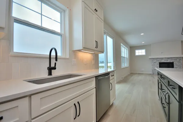 $864,900 | 8191 Skylark Court, Mequon, WI 53097
