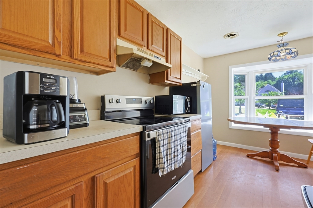 75 Warren Street West, Unit 8 Raynham, MA 02767 - Photo 11 of 30