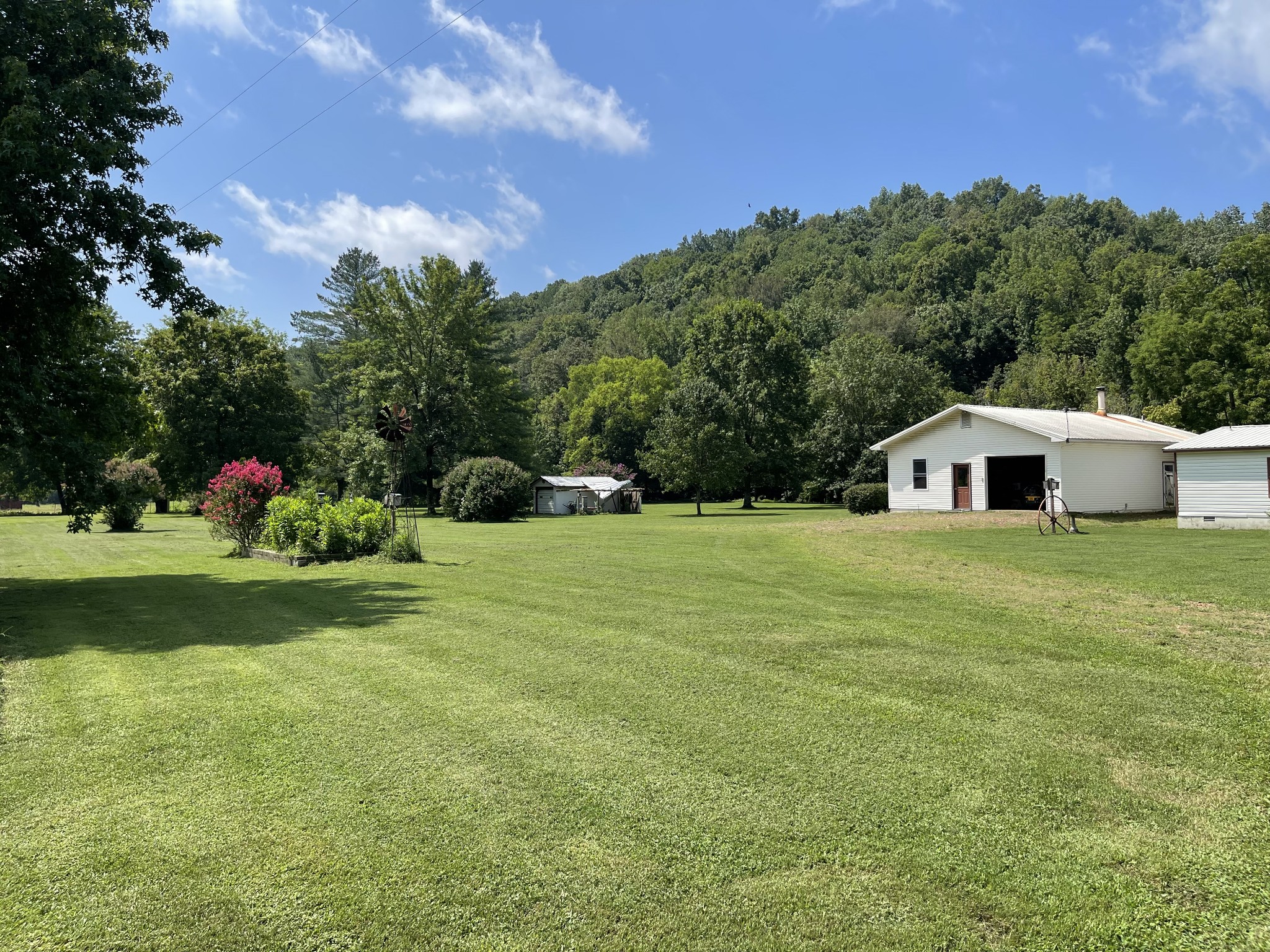 2330 Dog Branch Road Prospect, TN 38477 - Photo 7 of 31 a house view with a garden space