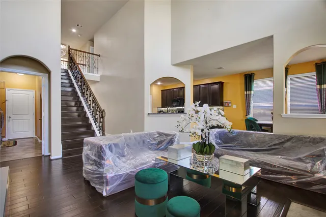 $2,700 | 1242 South Maple Drive, Katy, TX 77493