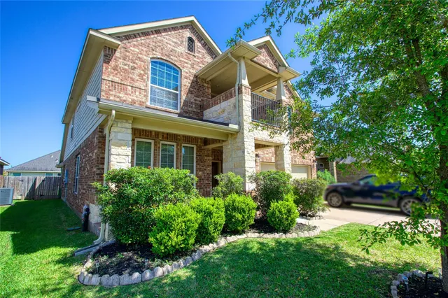 $2,700 | 1242 South Maple Drive, Katy, TX 77493