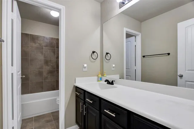 $2,700 | 1242 South Maple Drive, Katy, TX 77493