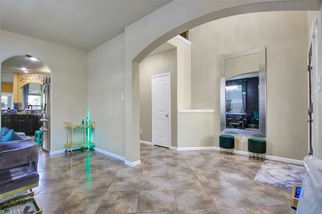 $2,700 | 1242 South Maple Drive, Katy, TX 77493