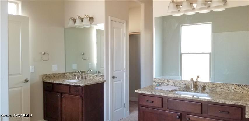 6085 North Hanover Court Rimrock, AZ 86335 - Photo 10 of 21 MASTER BATH