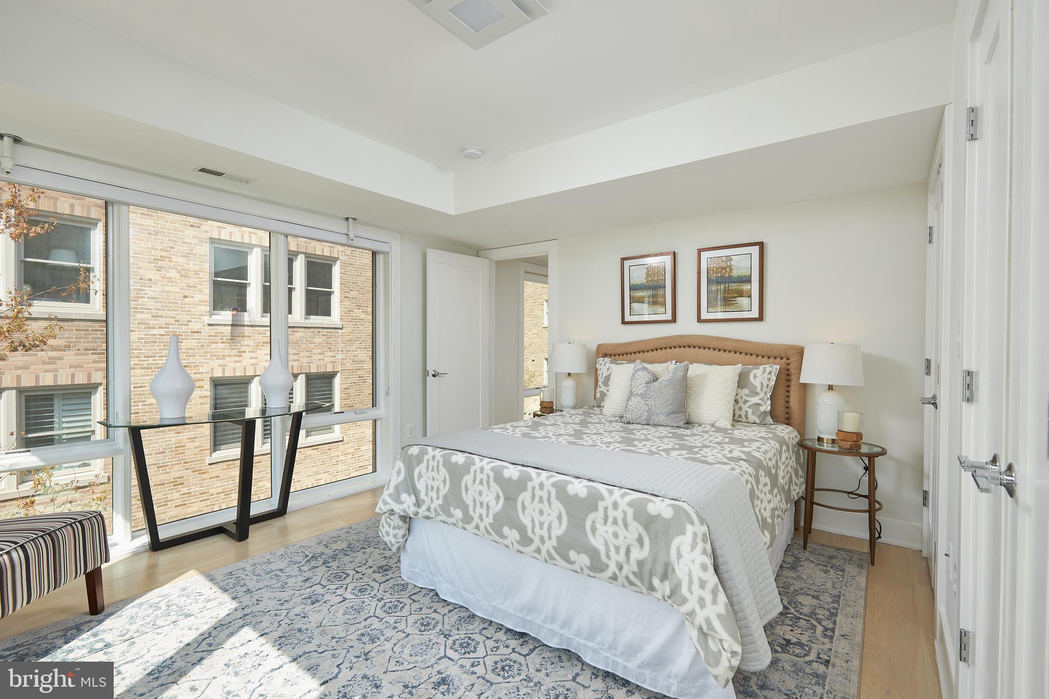 2014 Kalorama Road Northwest, Unit 8 Washington, DC 20009 - Photo 15 of 43 Primary Bedroom