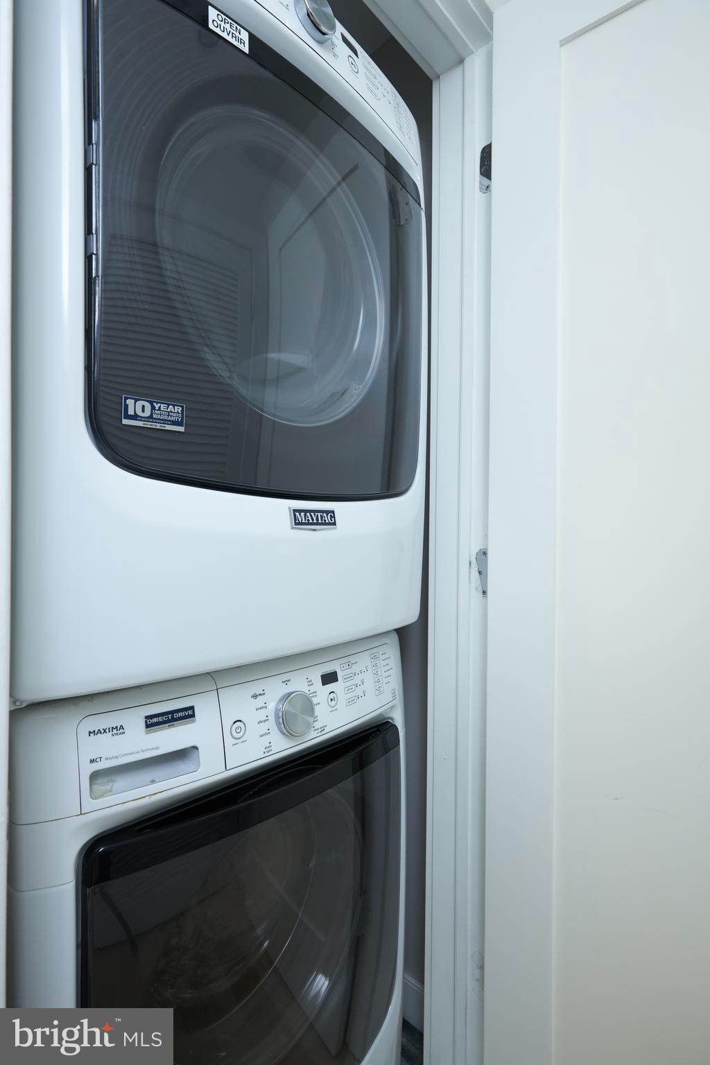 2014 Kalorama Road Northwest, Unit 8 Washington, DC 20009 - Photo 26 of 43 Washer and Dryer In Unit