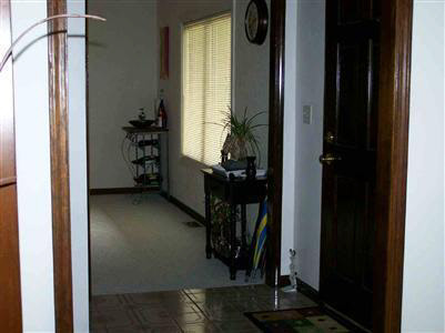 7130 Calkins Road Flint, MI 48532 - Photo 9 of 12 20199187-8.JPG