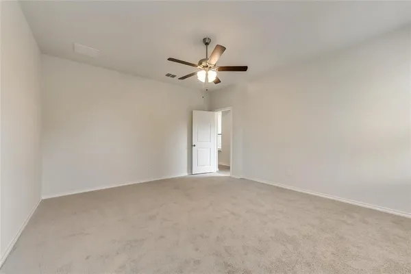 $1,895 | 1033 King Street, Aubrey, TX 76227