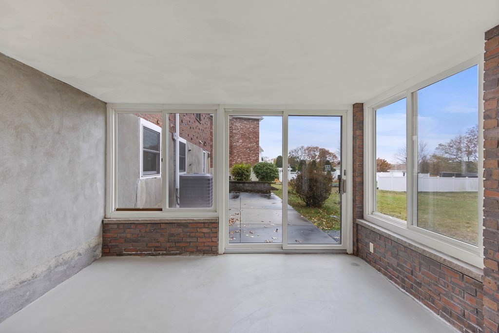 30 Crystal Drive Stoneham, MA 02180 - Photo 23 of 30