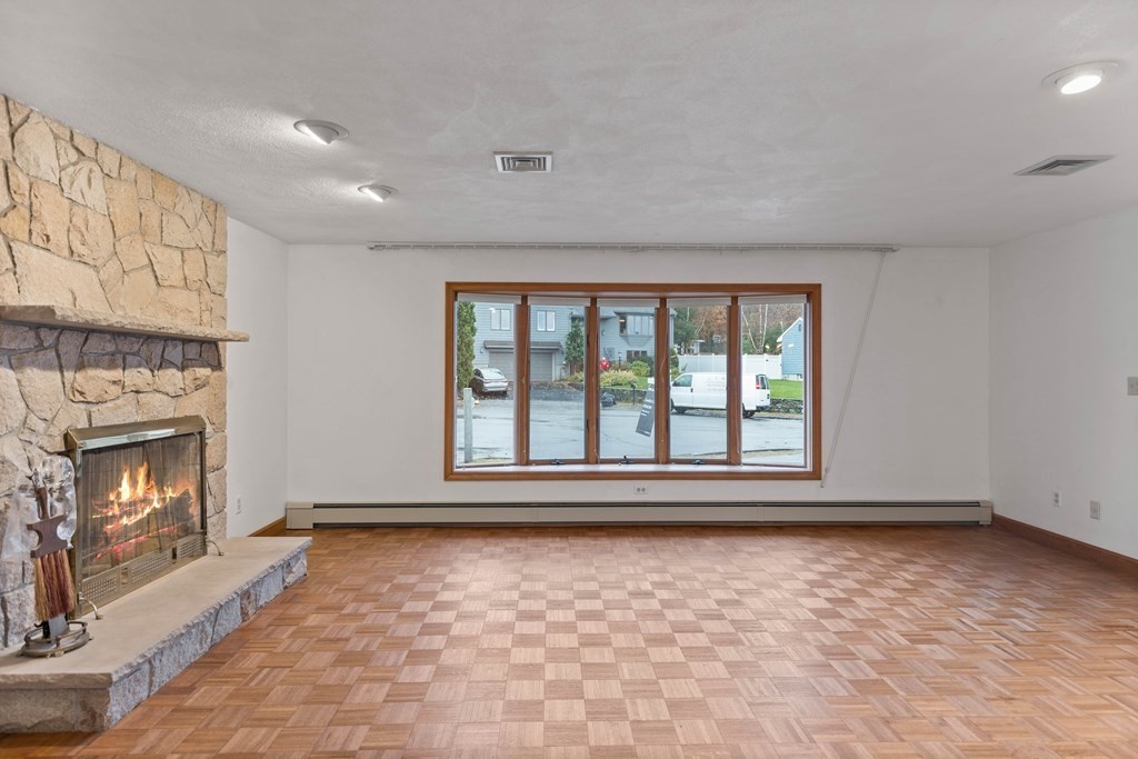 30 Crystal Drive Stoneham, MA 02180 - Photo 10 of 30