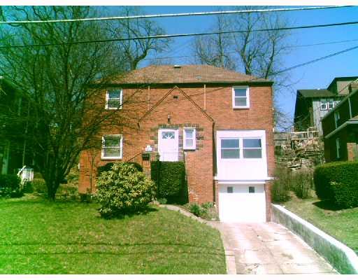 2904 Fernwald Road Pittsburgh, PA 15217 - Photo 1 of 8 Exterior Front.