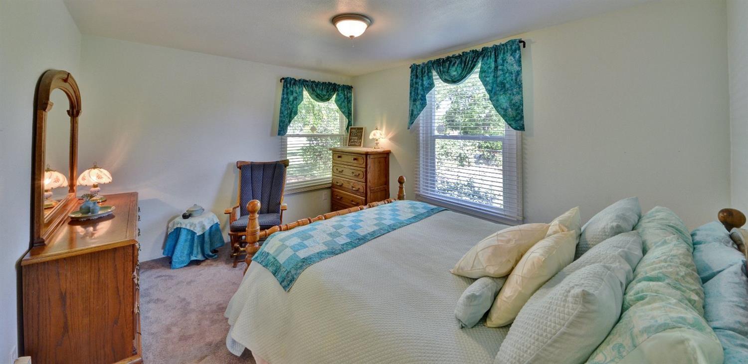 3523 Grant Road Central Point, OR 97502 - Photo 15 of 35 Additional Photo