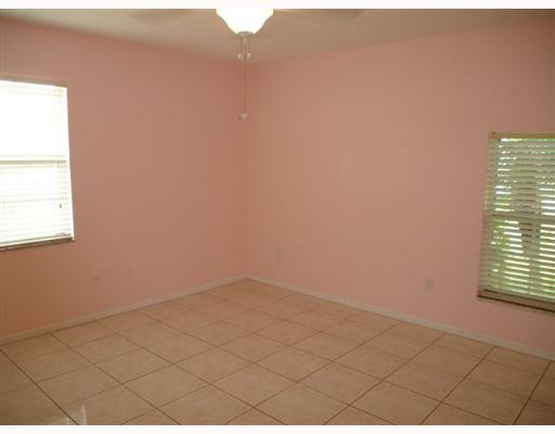 1450 Southeast Santurce Road Port St. Lucie, FL 34952 - Photo 8 of 14 Additional Photo