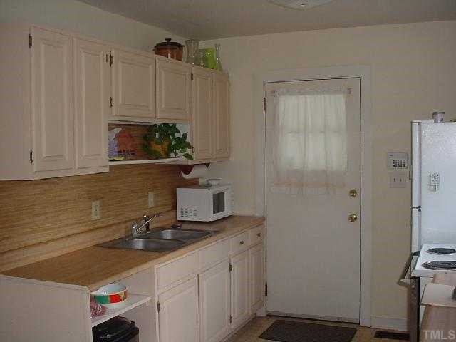 5501 Meadowbrook Road Raleigh, NC 27603 - Photo 5 of 9