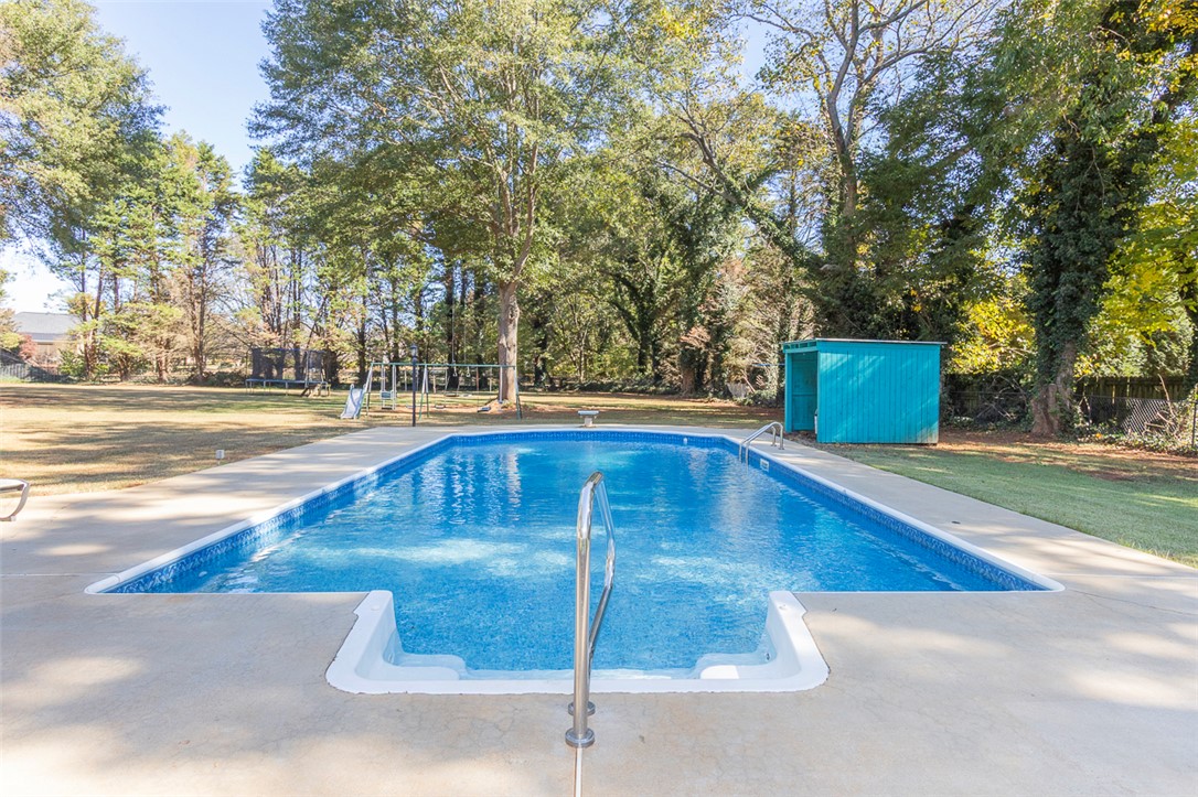 1026 Crestview Road Anderson, SC 29621 - Photo 35 of 41