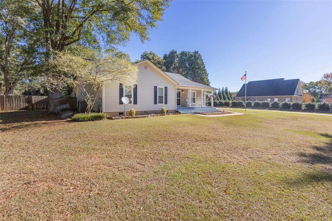 1026 Crestview Road Anderson, SC 29621 - Photo 4 of 41