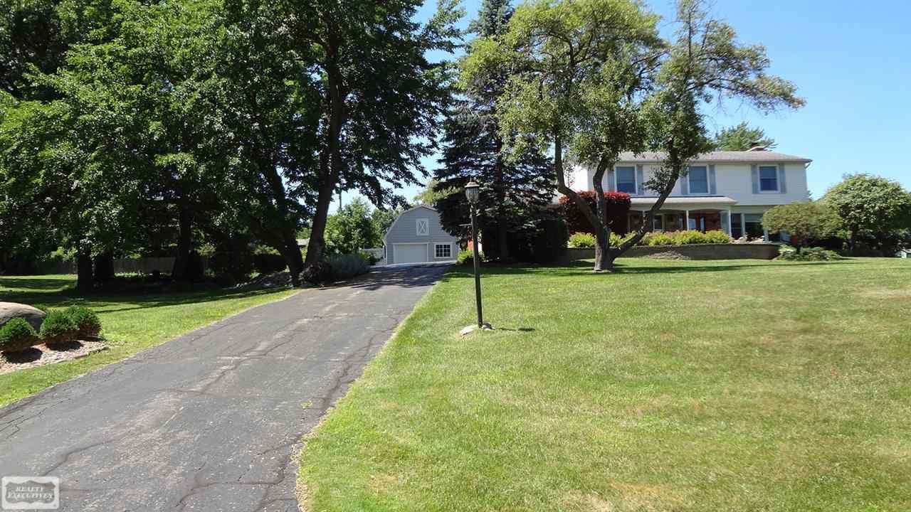 60543 Raintree Washington, MI 48094 - Photo 3 of 45
