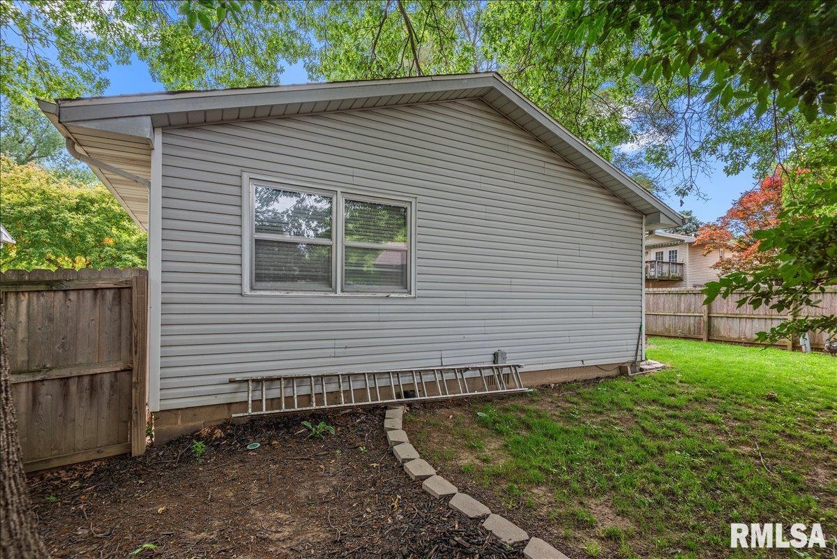 3215 Angelo Street Springfield, IL 62707 - Photo 22 of 29