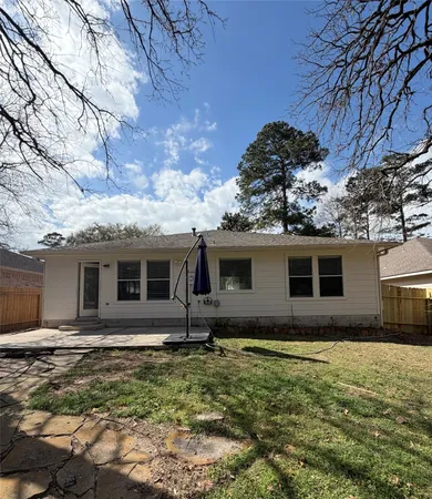 $2,150 | 54 East Misty Dawn Drive, The Woodlands, TX 77385